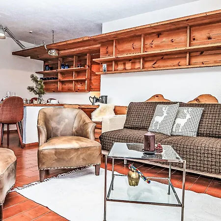 Chesa La Drosa Ab By Interhome アパート ツェエリーナ