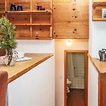 Chesa La Drosa Ab By Interhome Apartman
