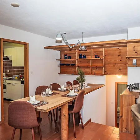 Chesa La Drosa Ab By Interhome Celerina/Schlarigna